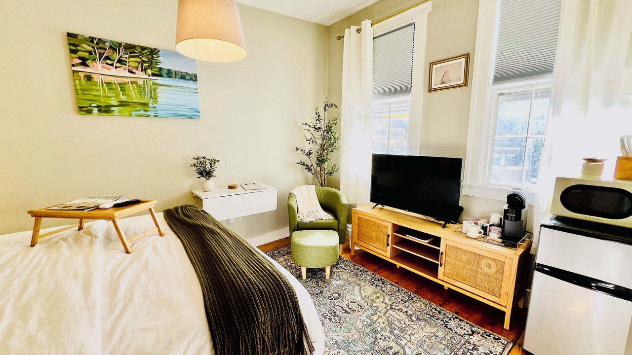 Photo of Bedroom in West End