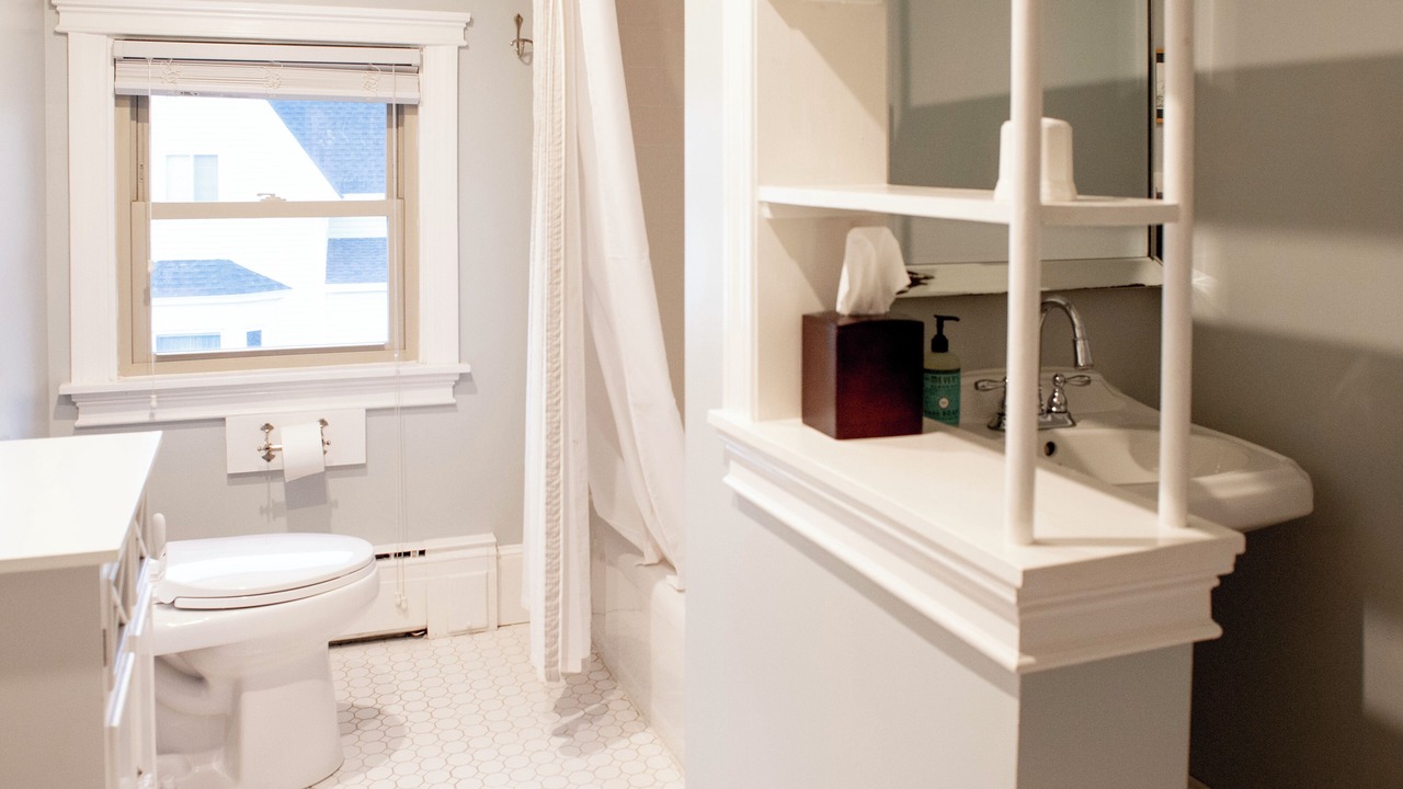 Photo of Bathroom in East Deering