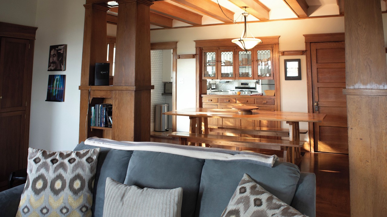 Photo of Livingroom in East Deering