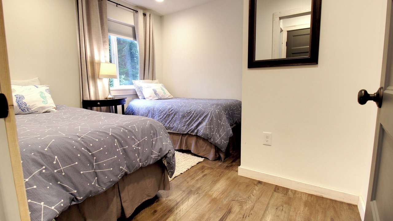 Photo of Bedroom in Seward