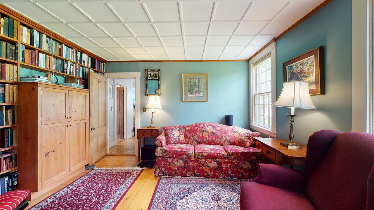 Photo of Livingroom in Paris Hill