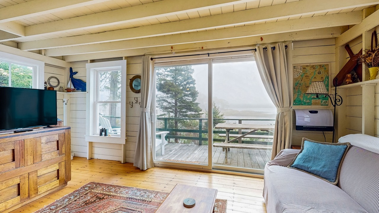 Photo of Livingroom in Boothbay Harbor