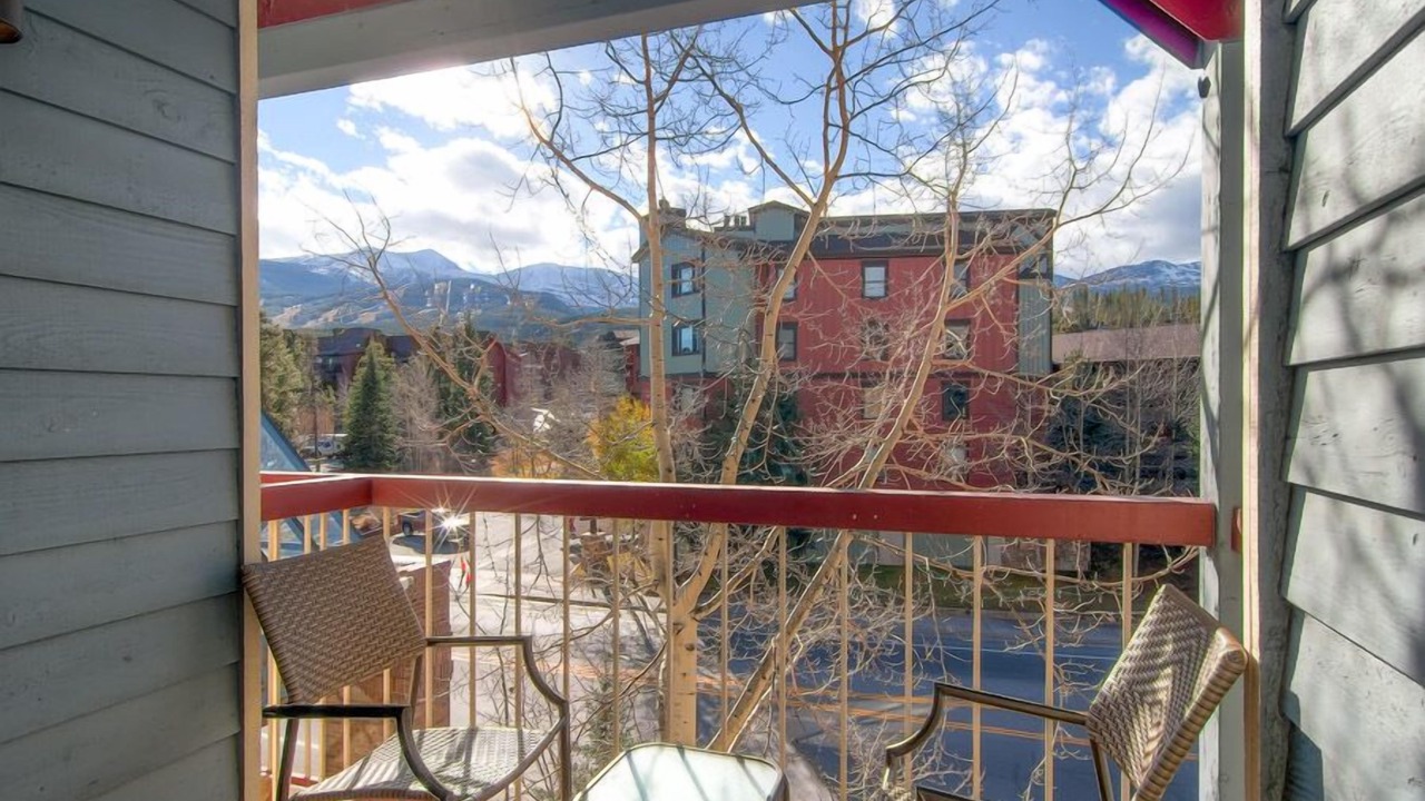 Photo of Patio Balcony in Historic District