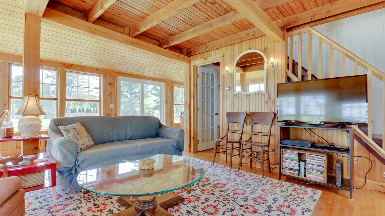 Photo of Livingroom in Sebascodegan Island