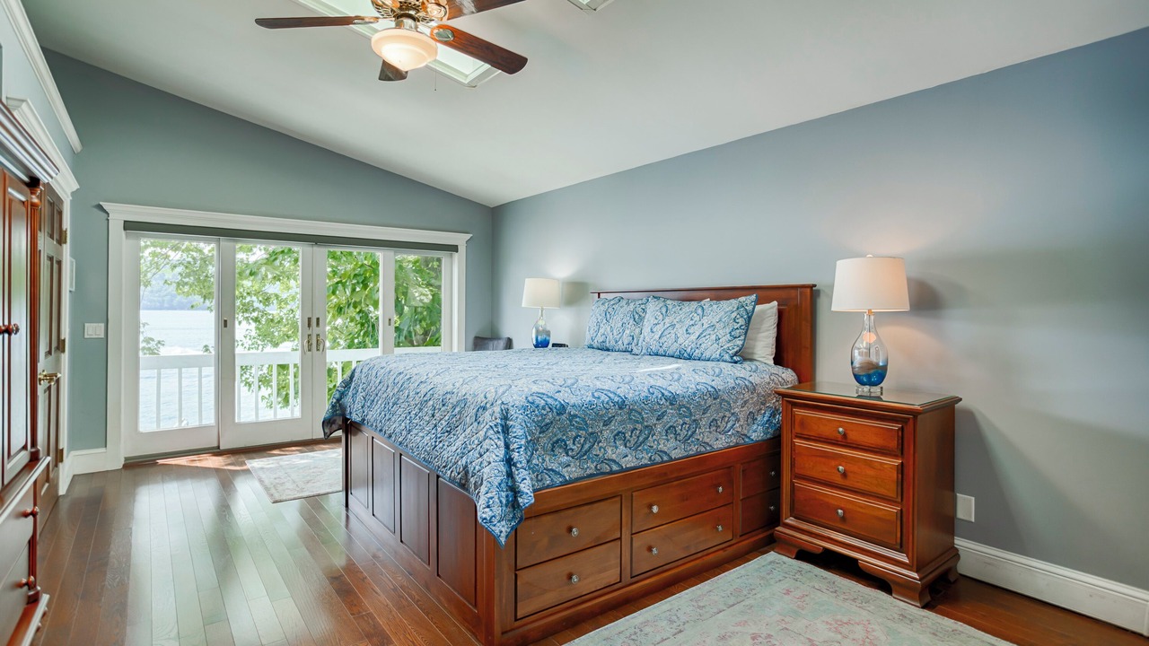 Photo of Bedroom in Hammondsport