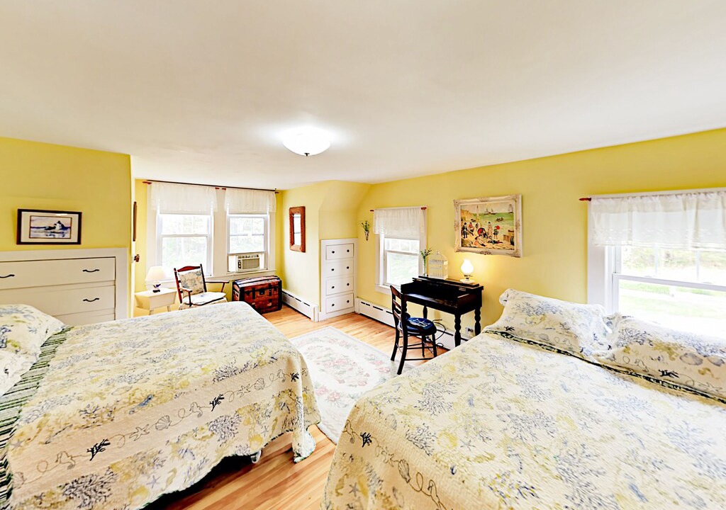 Photo of Bedroom in Boothbay Harbor