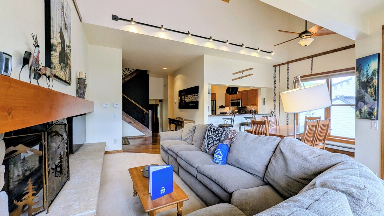 Photo of Livingroom in Keystone