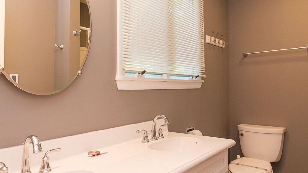 Photo of Bathroom in Hammondsport