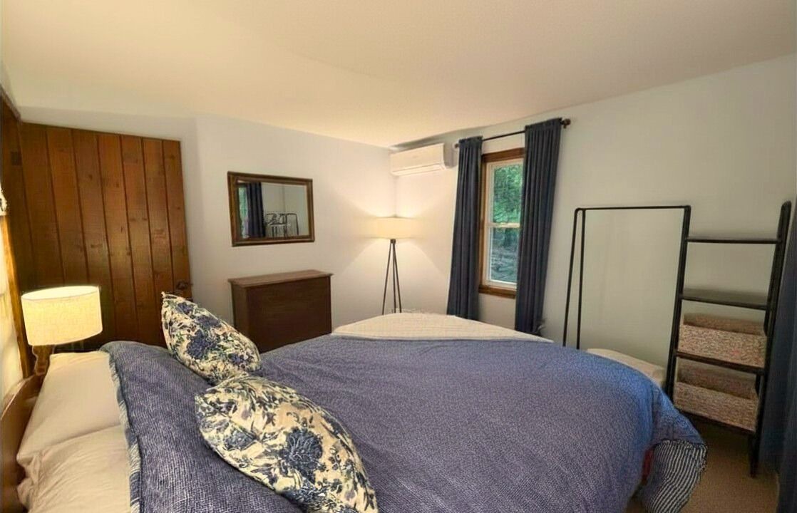 Photo of Bedroom in Eidelweiss Village