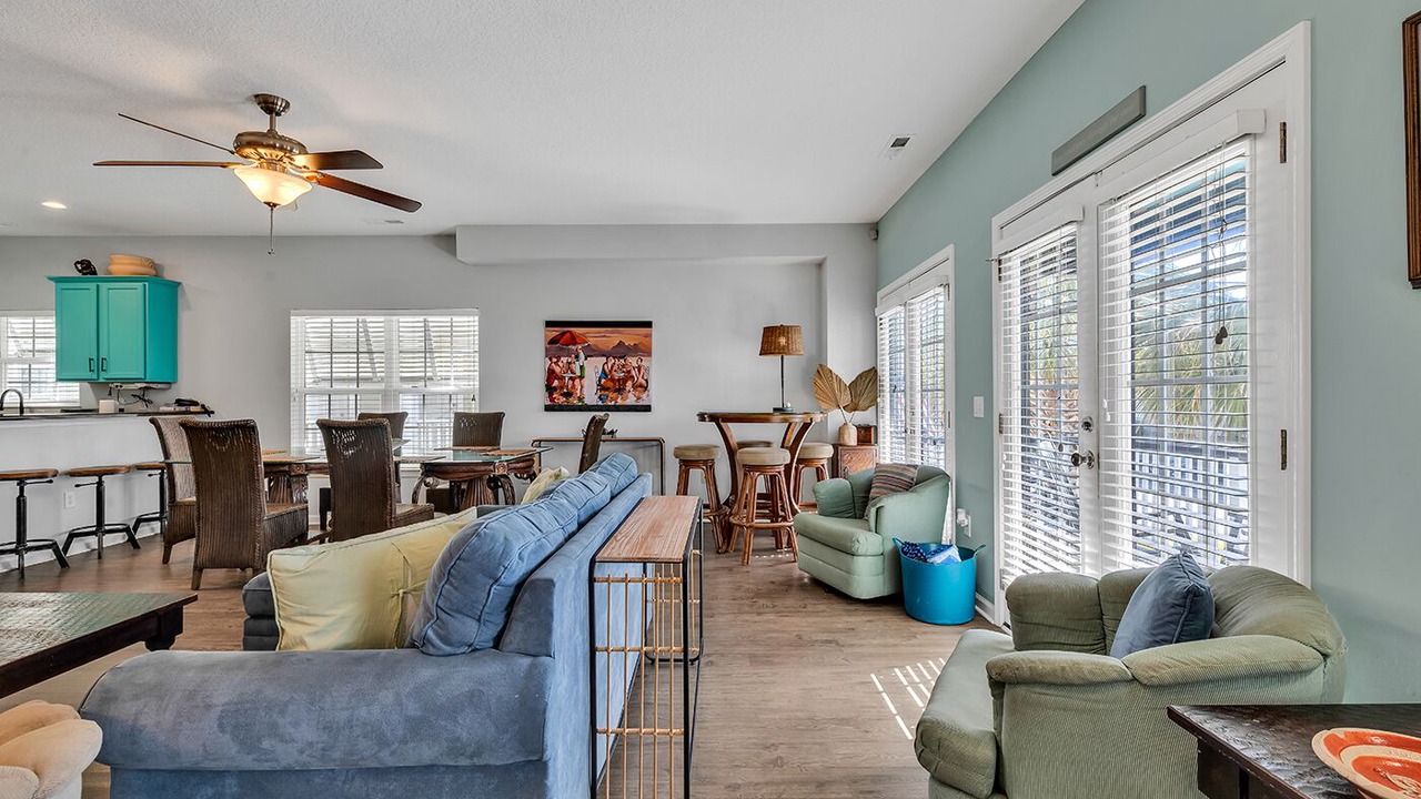 Photo of Livingroom in Surfside Beach