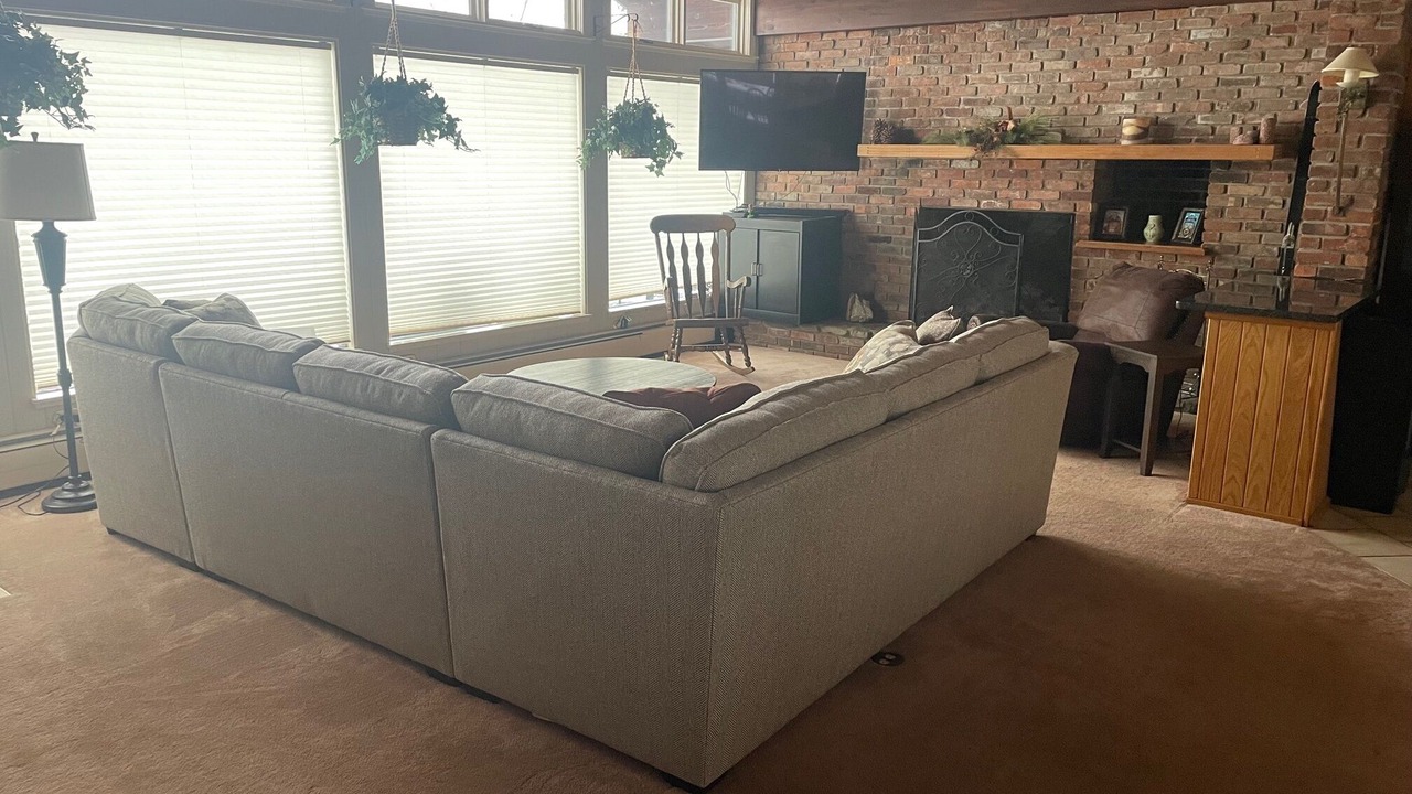 Photo of Livingroom in Ellicottville