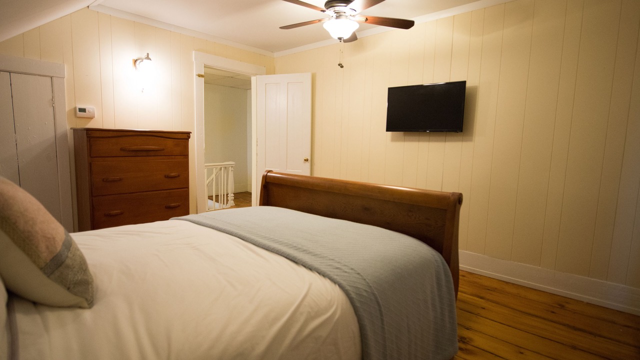 Photo of Bedroom in West End