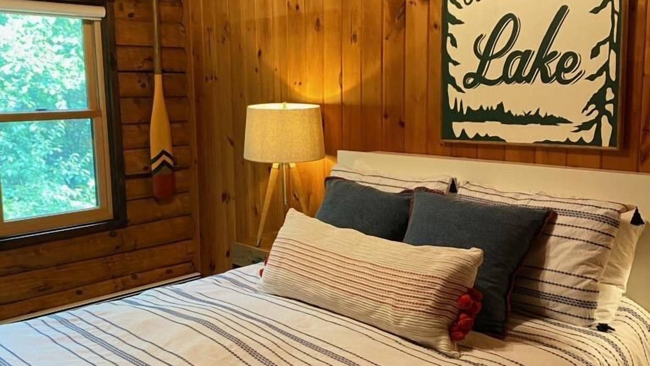 Photo of Bedroom in Canandaigua