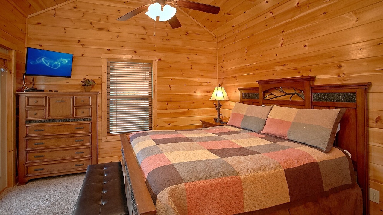 Photo of Bedroom in Gatlinburg