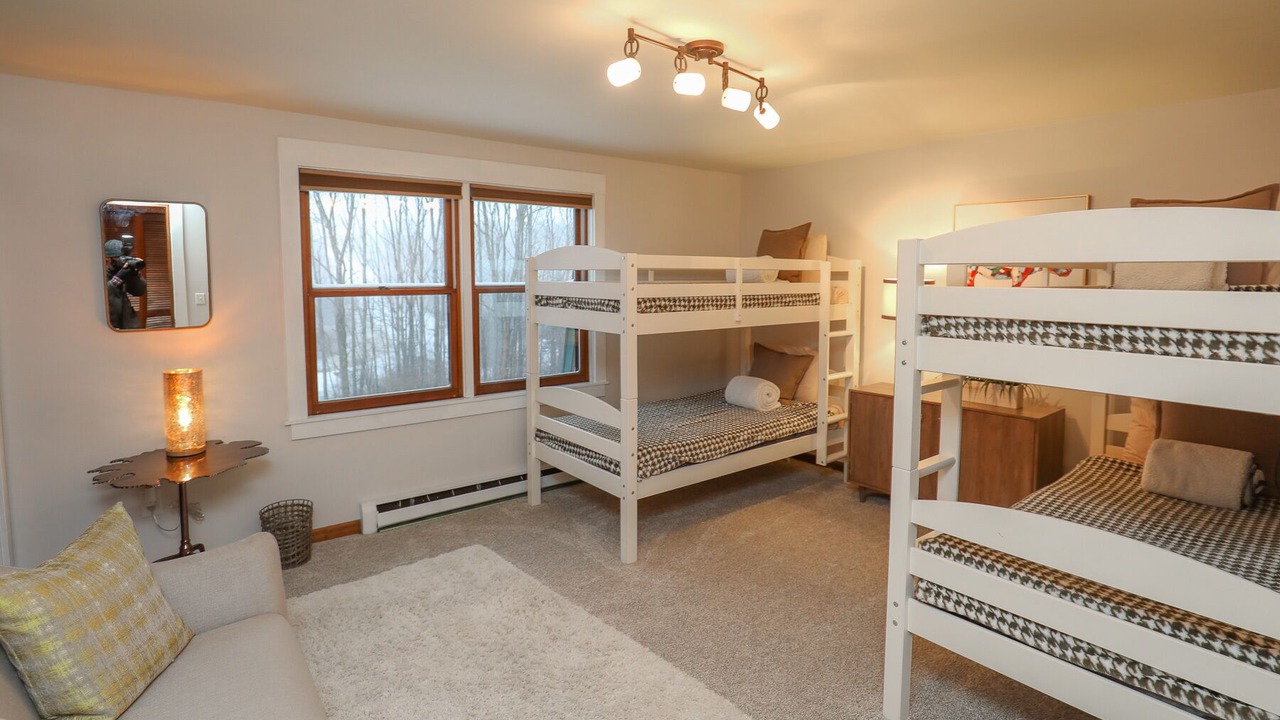 Photo of Bedroom in Bristol Hills