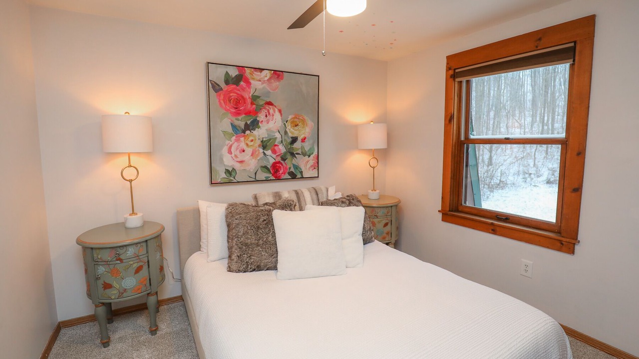 Photo of Bedroom in Bristol Hills