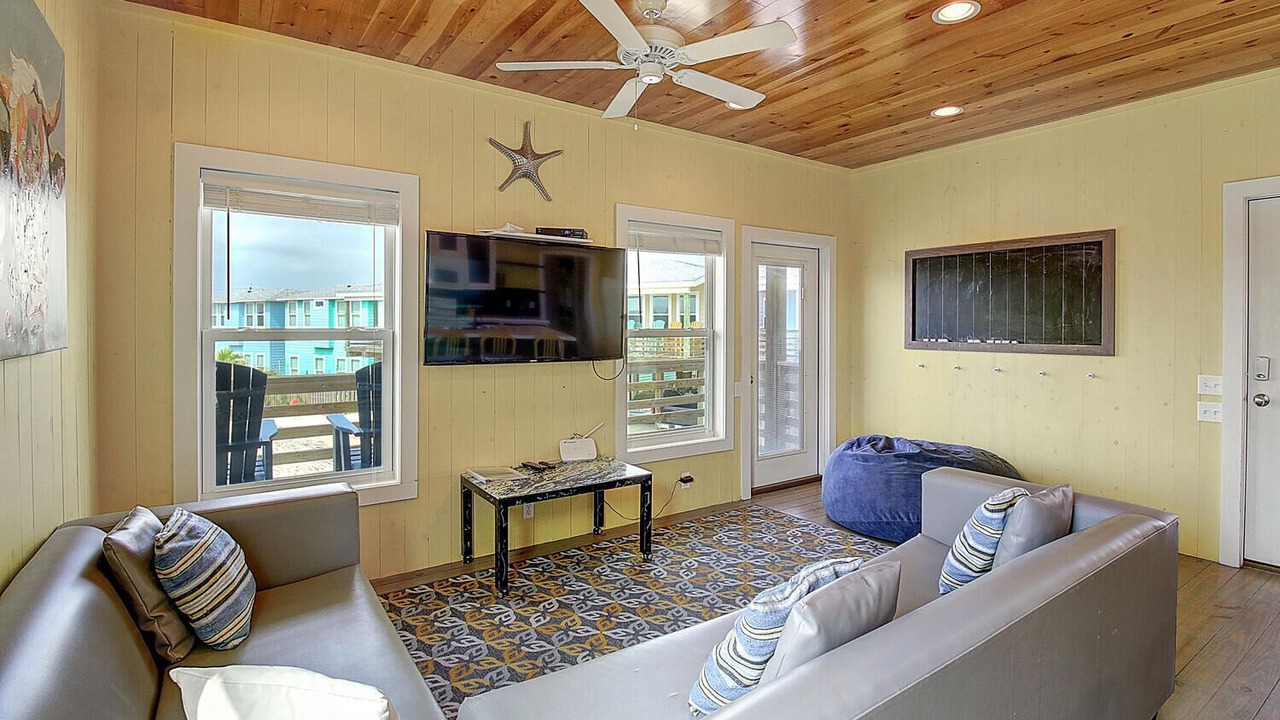 Photo of Bedroom in Port Aransas