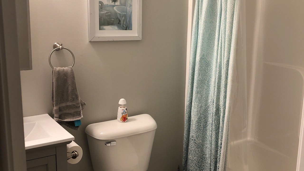 Photo of Bathroom in Cape Porpoise