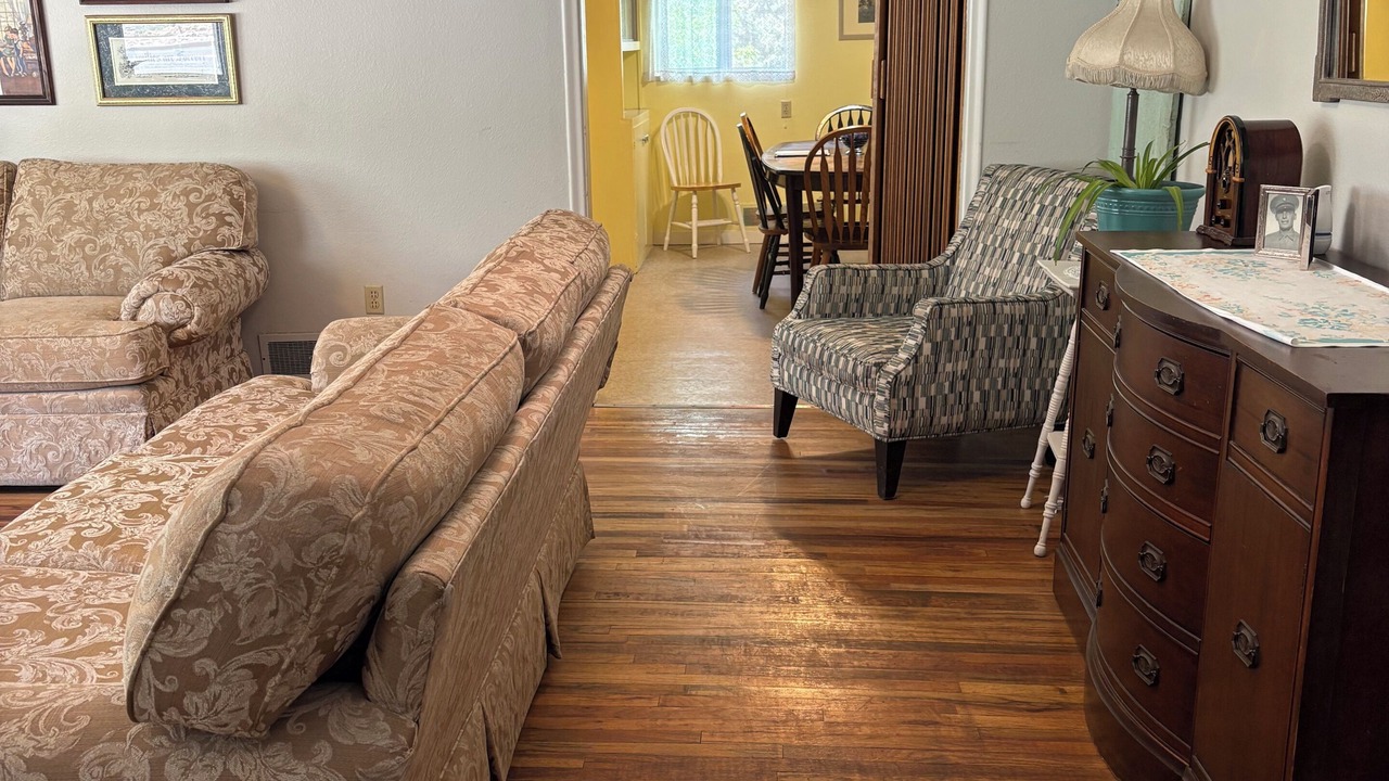 Photo of Livingroom in Glendale