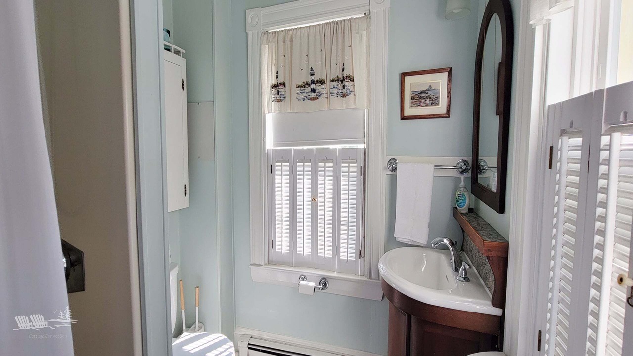 Photo of Bathroom in East Boothbay