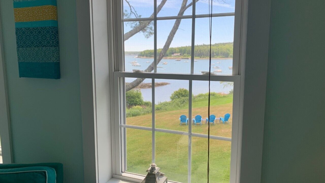 Photo of Bedroom in Round Pond