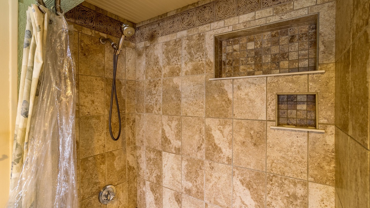 Photo of Bathroom in Upper Village