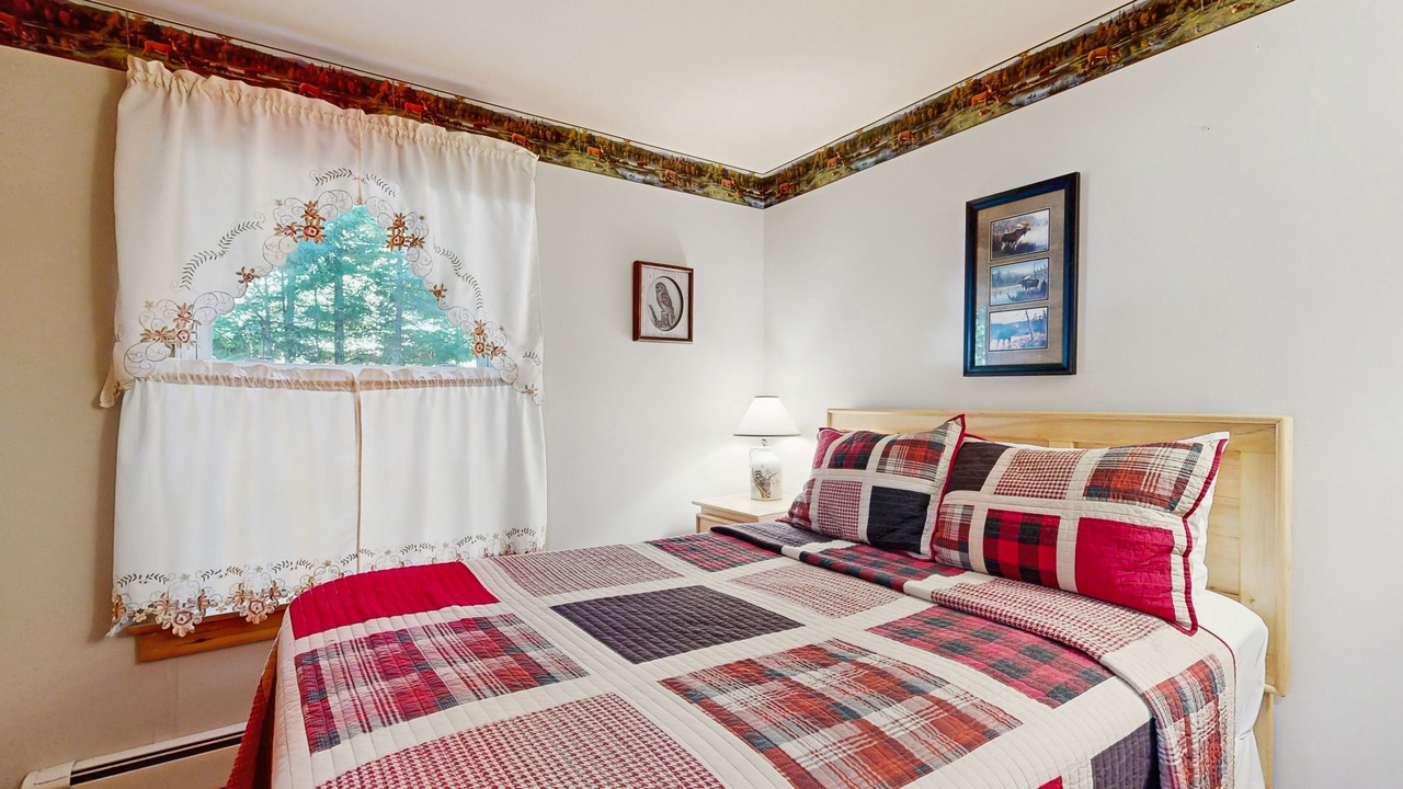 Photo of Bedroom in Beaver Cove