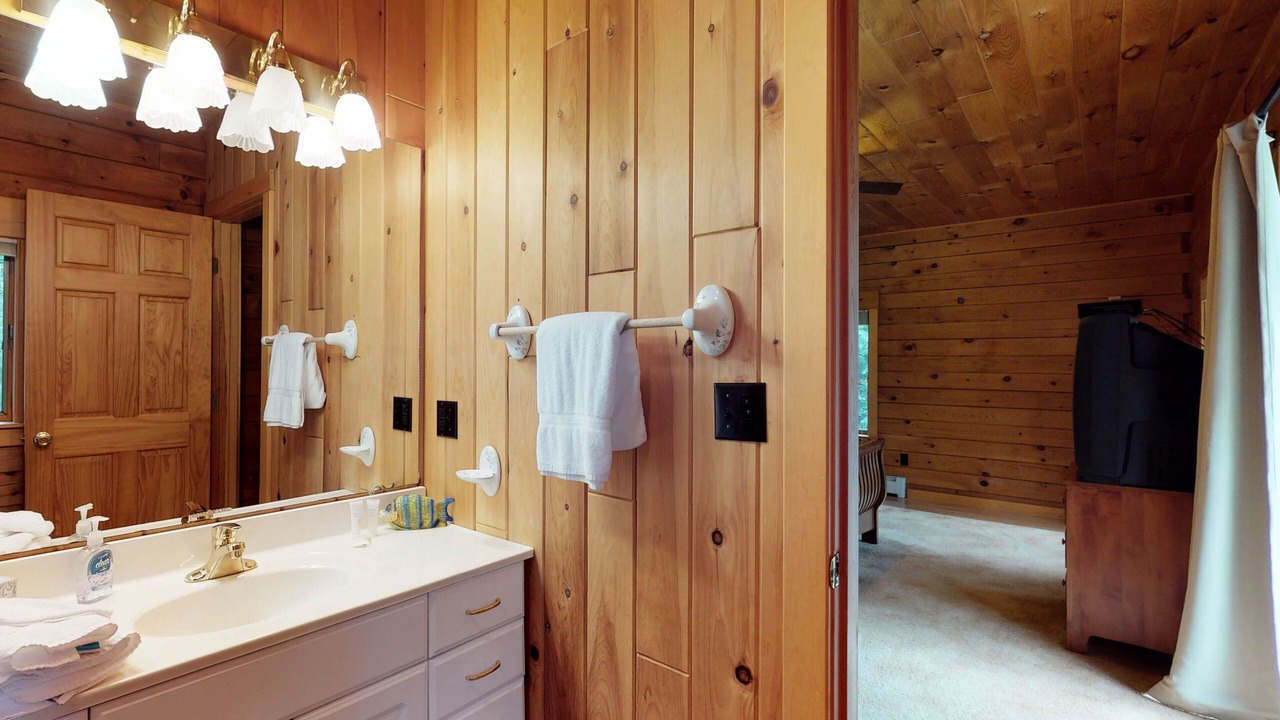 Photo of Bathroom in Greenville Junction