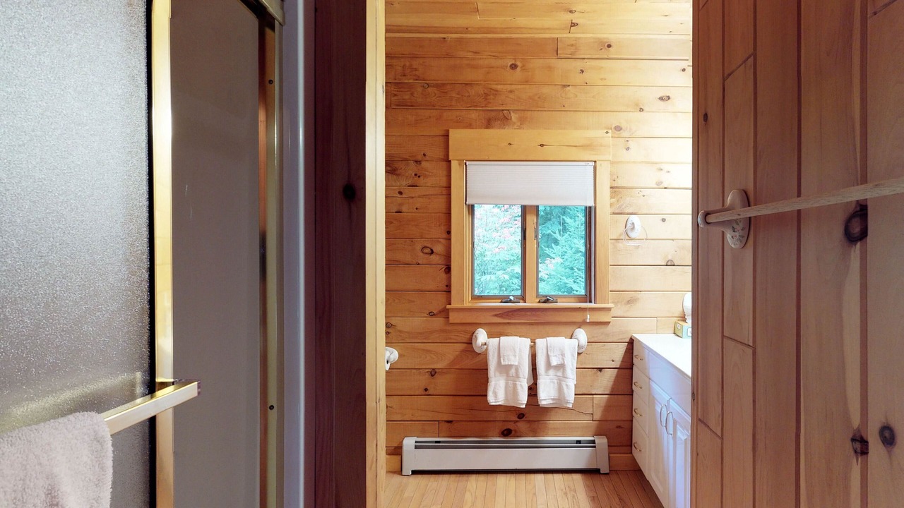 Photo of Bathroom in Greenville Junction
