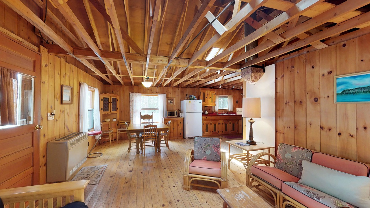 Photo of Livingroom in Northeast Somerset