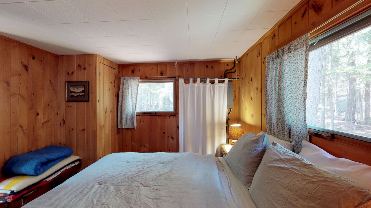 Photo of Bedroom in Northeast Somerset