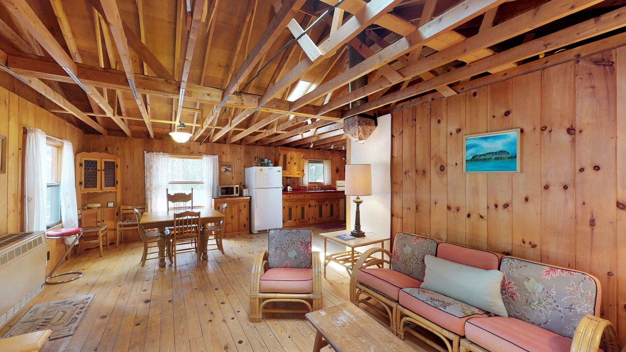 Photo of Livingroom in Northeast Somerset