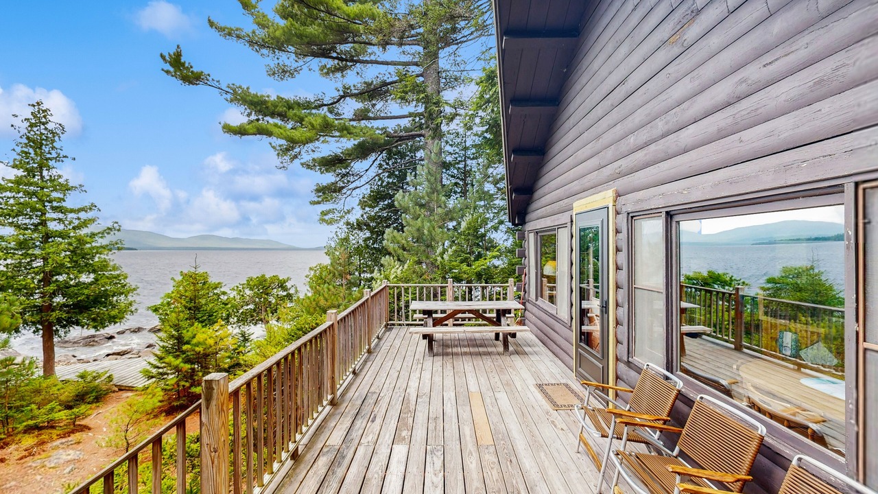Photo of Patio Balcony in Beaver Cove
