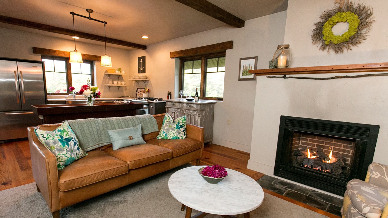 Photo of Livingroom in Wiscasset