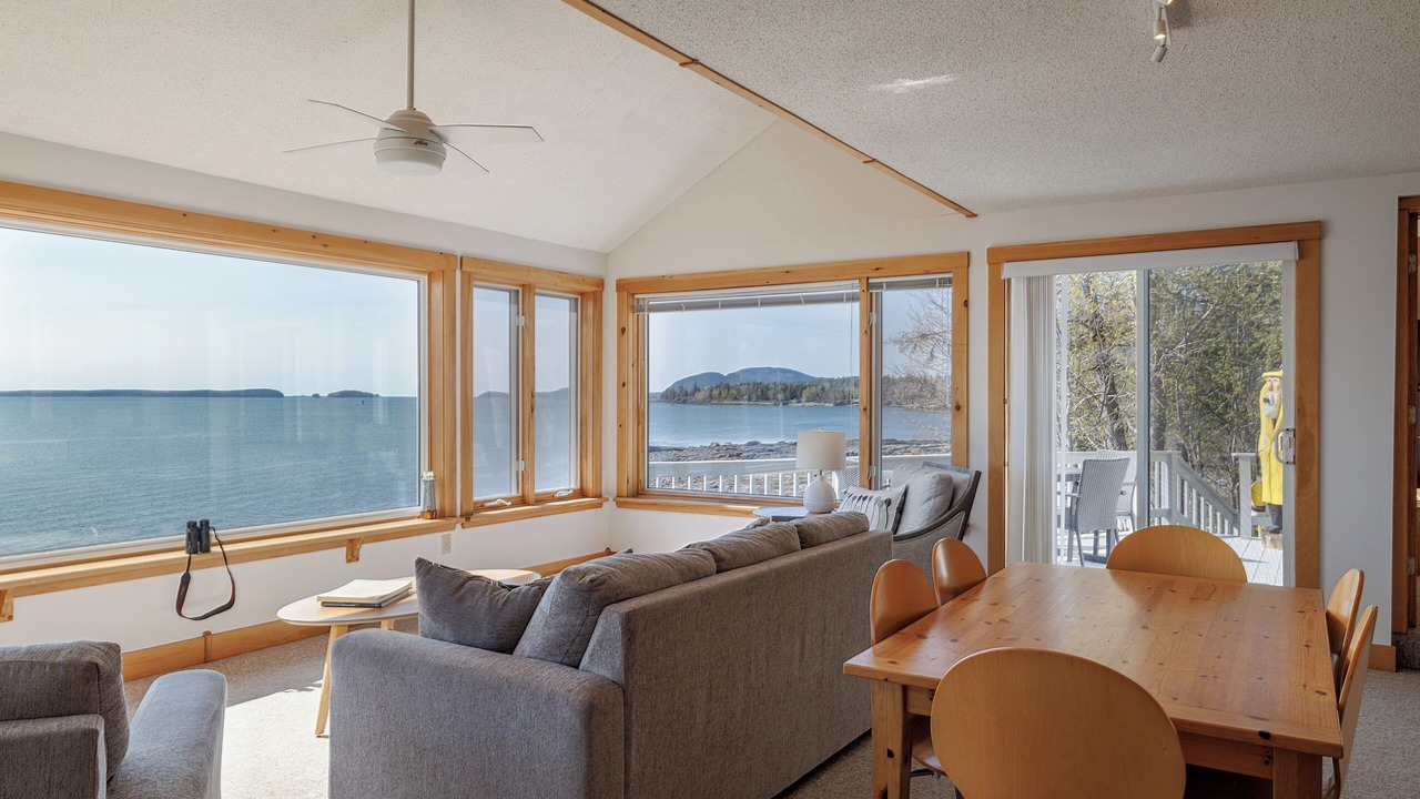 Photo of Livingroom in Hancock Point