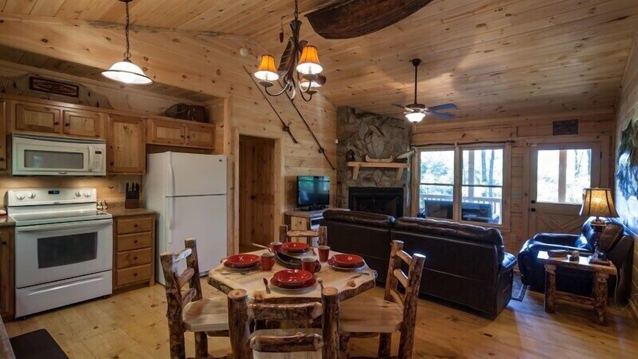Photo of Bedroom in Ellijay