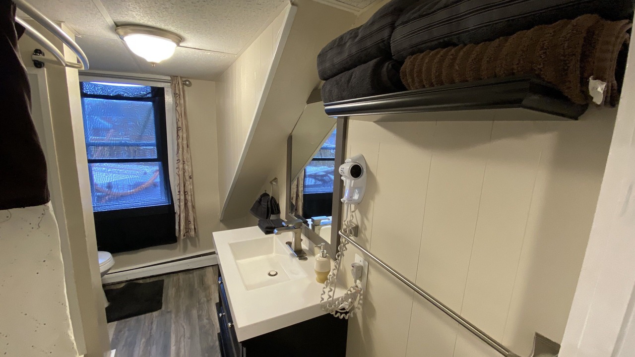 Photo of Bathroom in West End