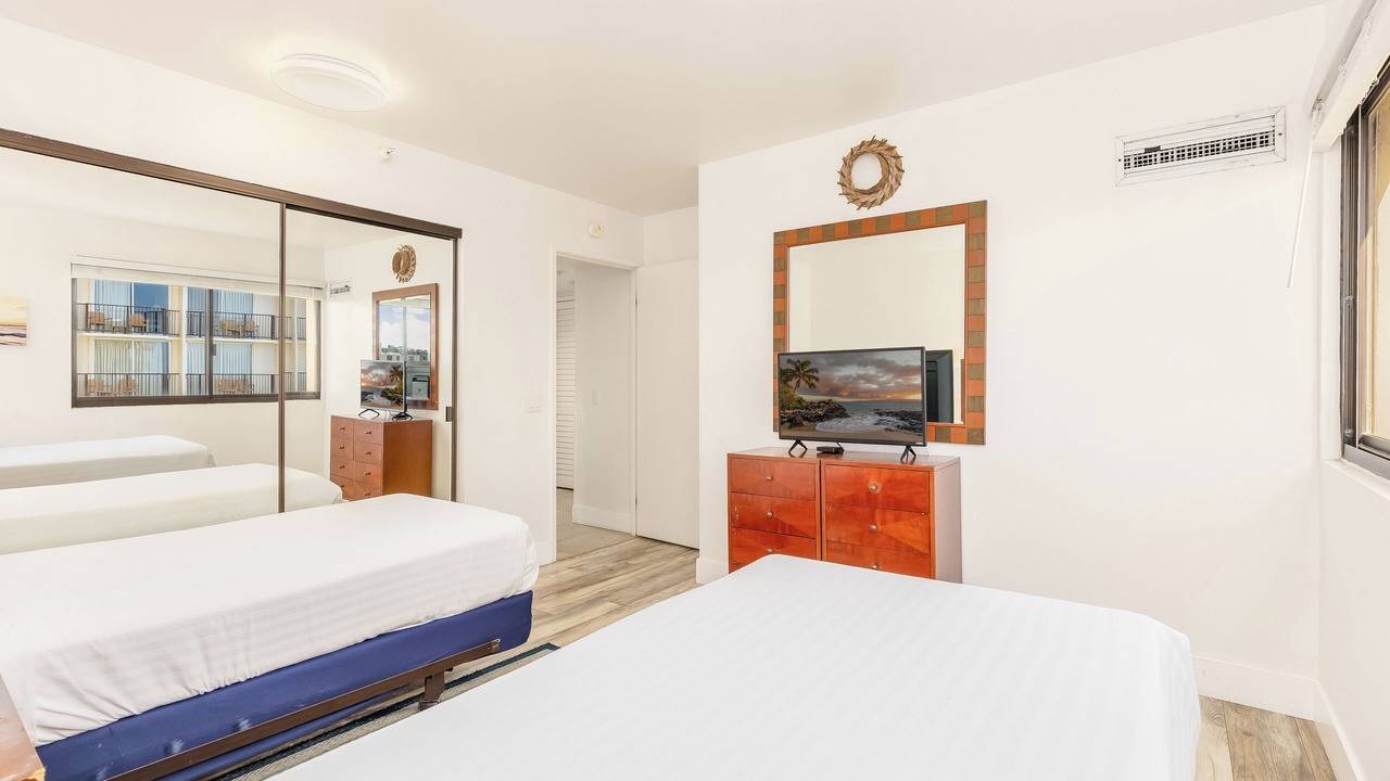 Photo of Bedroom in Waikiki