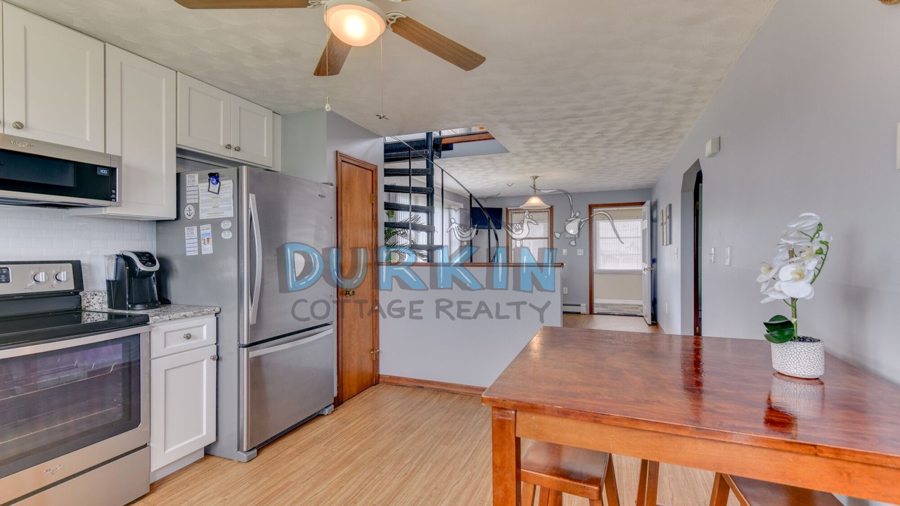 Photo of Kitchen in Point Judith