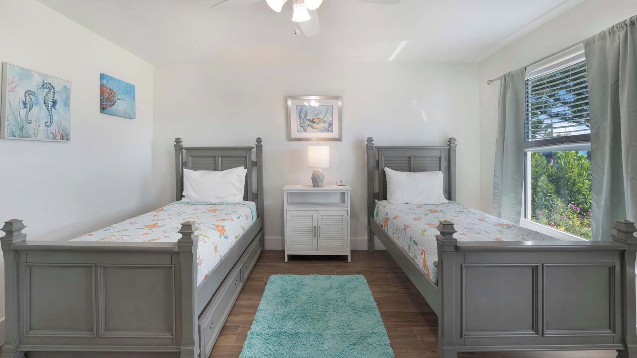 Photo of Bedroom in Naples Park