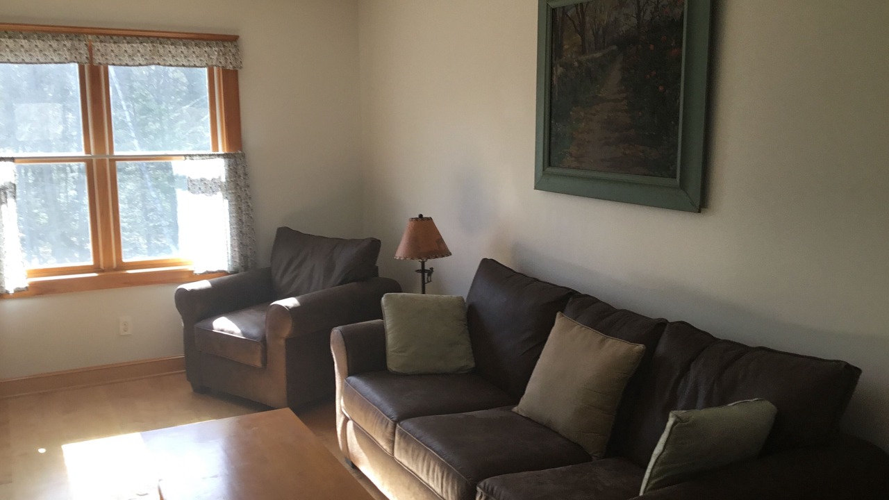 Photo of Livingroom in Trenton