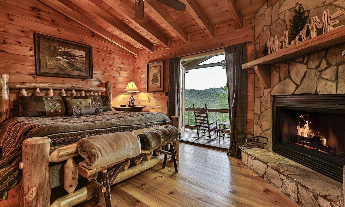 Photo of Livingroom in Ellijay