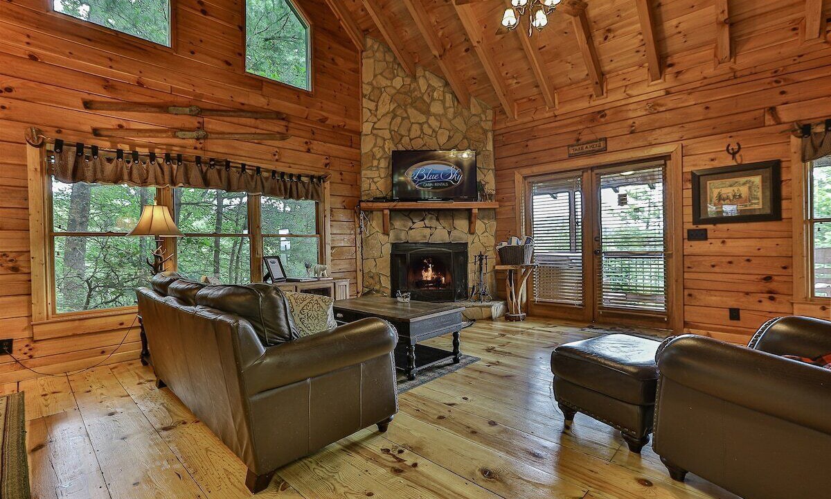 Photo of Bedroom in Ellijay