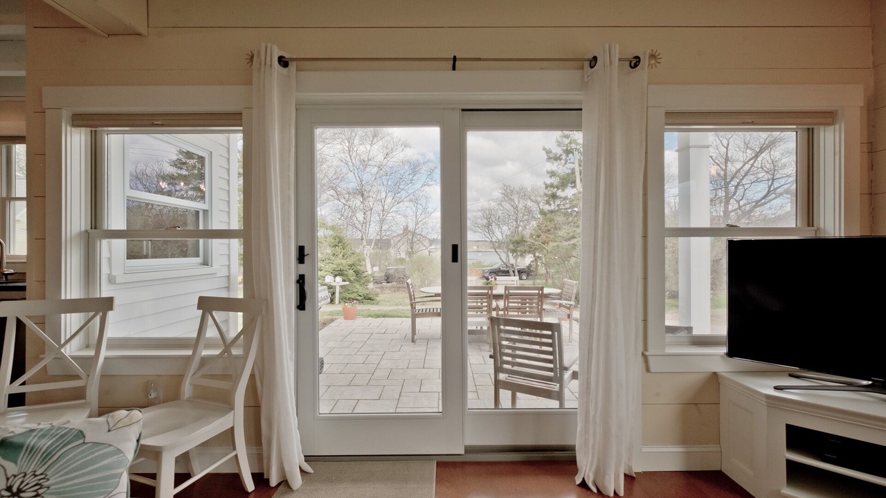 Photo of Bedroom in Pond Cove