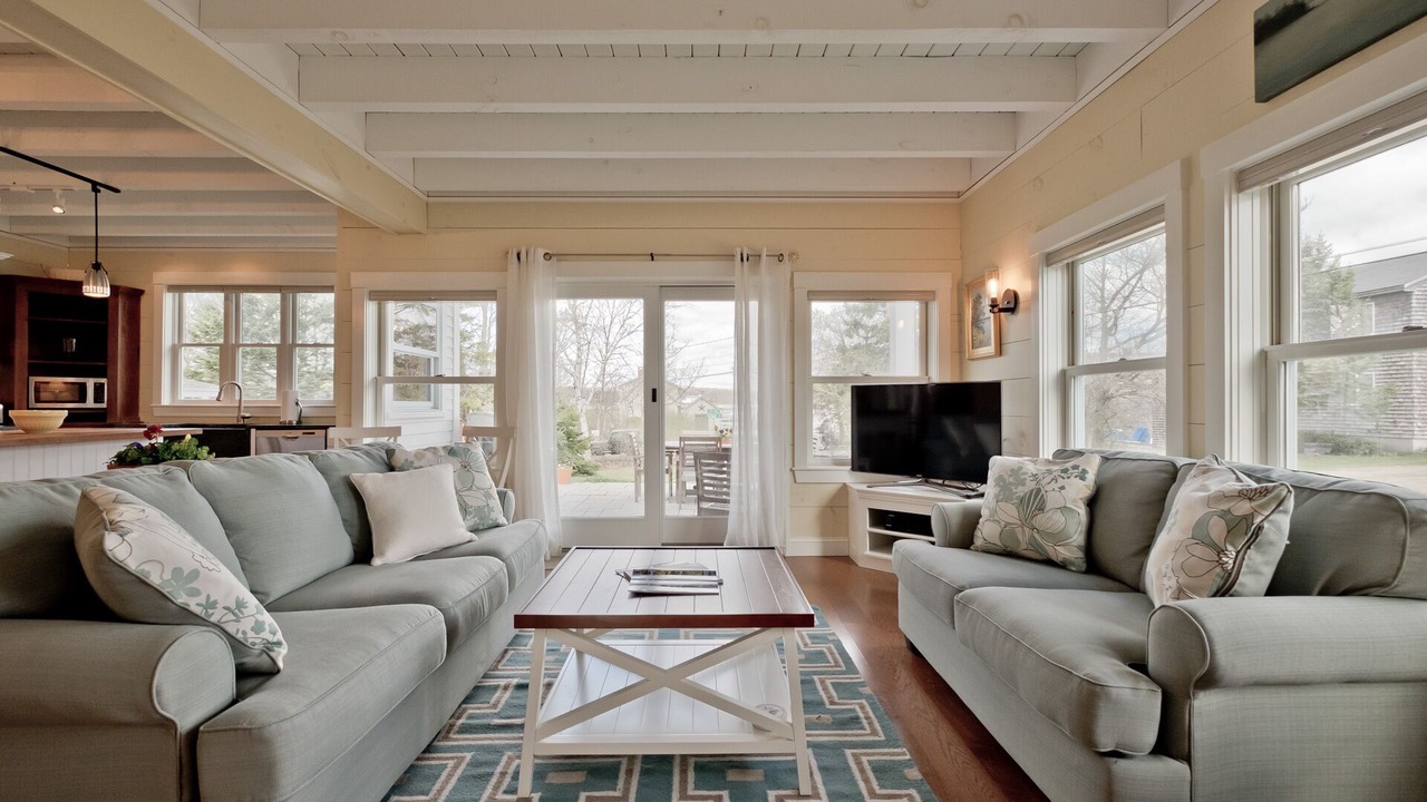 Photo of Bedroom in Pond Cove