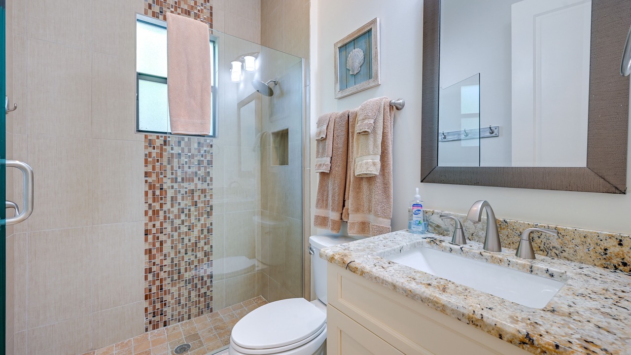Photo of Bathroom in Naples Park