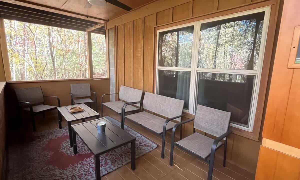 Photo of Patio Balcony in Helen