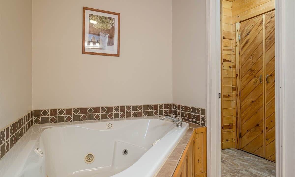 Photo of Bathroom in Helen