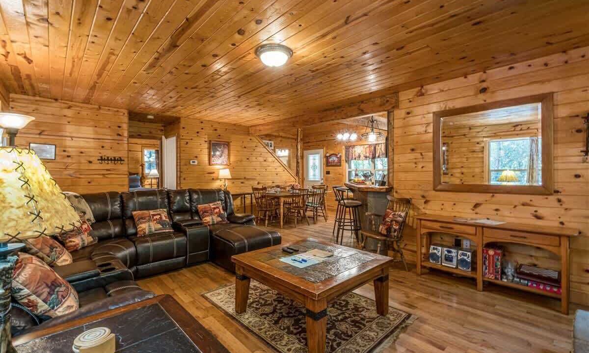 Photo of Livingroom in Helen