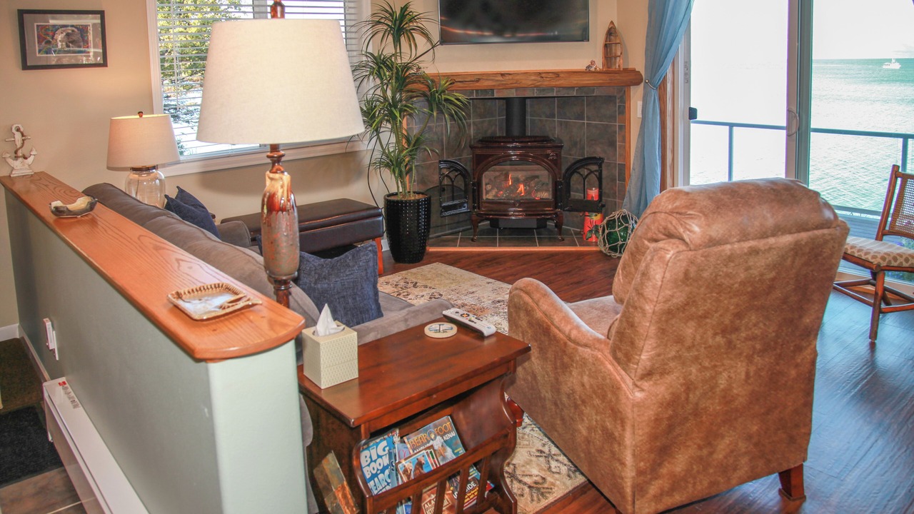 Photo of Bedroom in Homer
